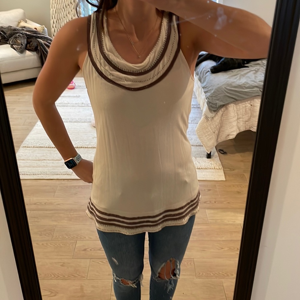 Kimchi tank. Beautiful blouse